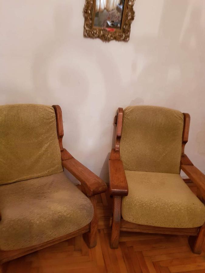 Hostel Levan Tbilisi Ngoại thất bức ảnh
