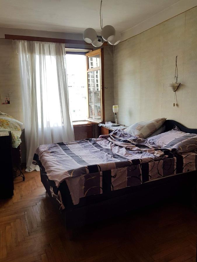 Hostel Levan Tbilisi Ngoại thất bức ảnh